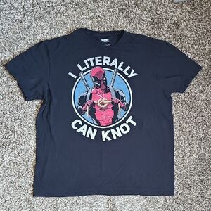 Men's Marvel Black T-Shirt with Deadpool Graphic I Literally Can Knot Size XL